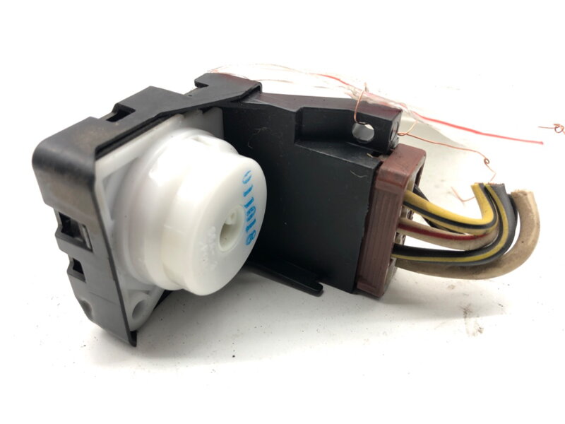 Kocka / konektor spínacej skrinky Honda Jazz II (GD_, GE3, GE2) 2001 - 2008