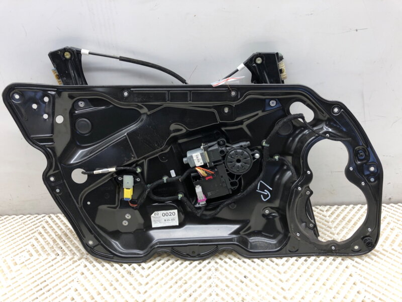 Sťahovačka okna ľavá predná VW Passat B7 Variant (365) 2010 - 2015