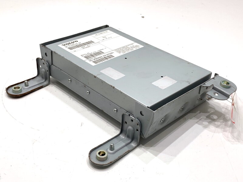 Zosilňovač Volvo V40 Liftback (525, 526) 2012 - 2022 31489108