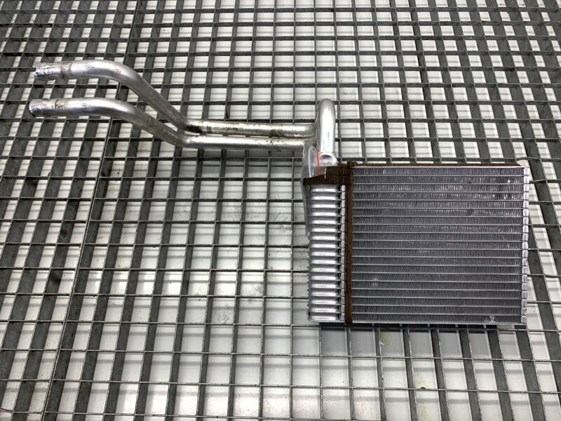 Radiátor kúrenia Volvo V40 Liftback (525, 526) 2012 - 2022 VPAMFH18476AB