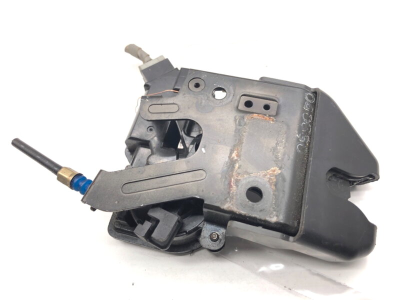 Zámok veka batožinového priestoru zadný Honda Accord VII (CL, CN) 2003 - 2012