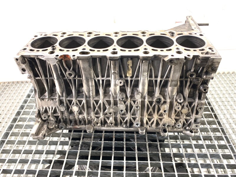 Blok motora BMW 5 (E60) 2003 - 2010 7792822