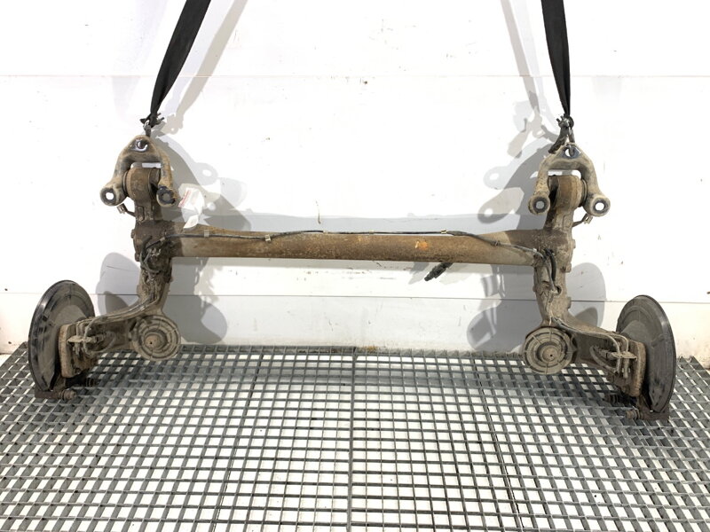 Výstuha zadná Opel Astra H GTC (A04) 2005 - 2010