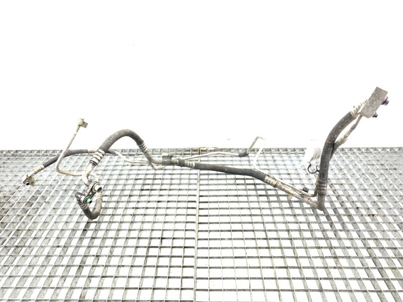 Hadica klimatizácie Opel Astra H GTC (A04) 2005 - 2010 13221005