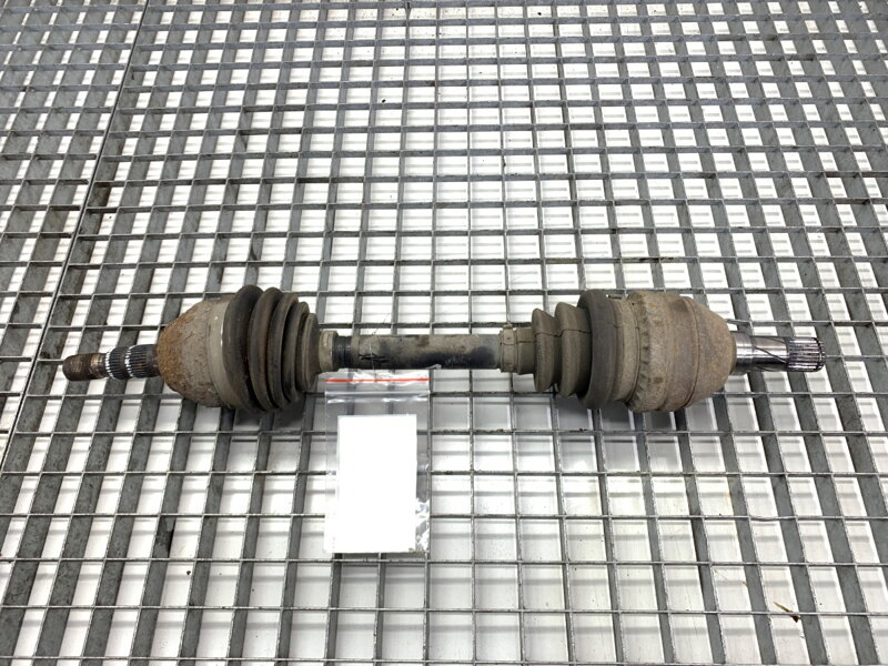 Poloos ľavá predná Opel Astra H GTC (A04) 2005 - 2010