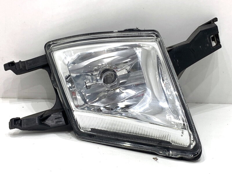 Halogén / hmlovka ľavá predná Peugeot 407 (6D_) 2004 - 2011