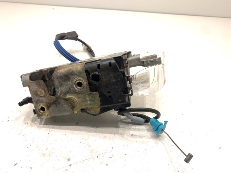 Zámok dverí ľavý zadný Citroen C4 I (LC_) 2004 - 2014 9647175580