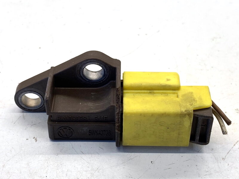 Snímač nárazu Audi Q5 (8RB) 2008 - 2017 8K0959651