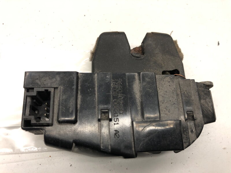 Zámok veka batožinového priestoru zadný Peugeot 207 (WA_, WC_) 2006 - 2015 9660403980