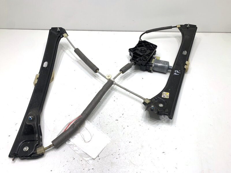 Sťahovačka okna pravá predná Skoda Superb III (3V3) 2015 - 2022 5Q0959802B