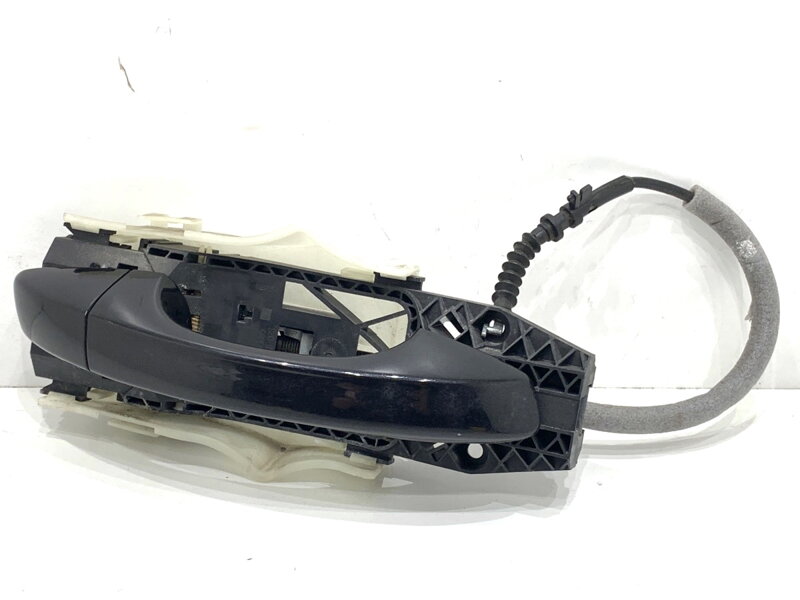 Kľučka vonkajšia pravá zadná Skoda Superb III (3V3) 2015 - 2022 5E0837349A