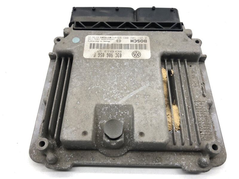 Riadiaca jednotka motora VW Touran (1T1, 1T2) 2003 - 2010 03C906056F