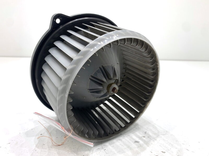 Ventilátor kúrenia Toyota Corolla Verso (_E12_) 2001 - 2007