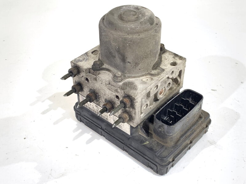 Čerpadlo Toyota Corolla Verso (_E12_) 2001 - 2007 44510-13070