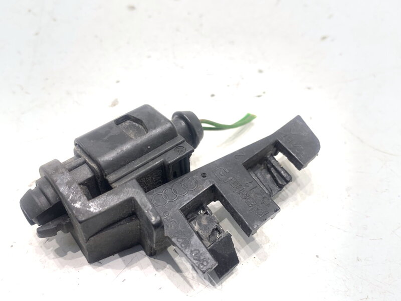 Snímač kvality vzduchu Opel Astra H GTC (A04) 2005 - 2010 8K0820536