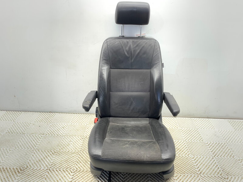 Sedadlo ľavé predné VW Transporter V Autobus (7HB, 7HJ, 7EB, 7EJ) 2003 - 2015