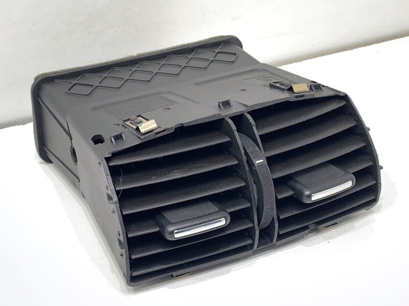 Mriežka ventilácie zadná Opel Insignia A Sports Tourer (G09) 2008 - 2017 20959928