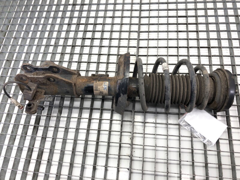 Tlmič pravý predný Opel Insignia A Sports Tourer (G09) 2008 - 2017 13319742