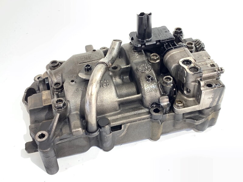 Čerpadlo oleja Audi Q5 (8RB) 2008 - 2017 03L115105D