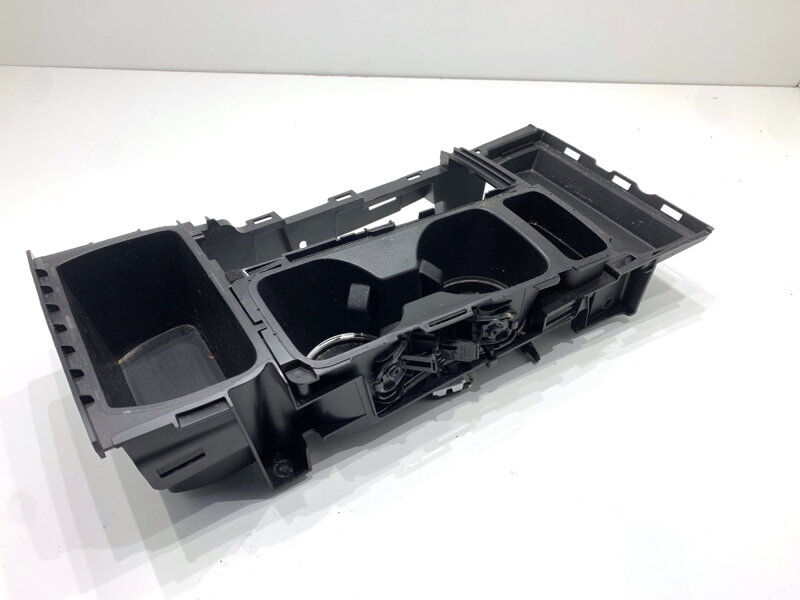 Držiak NA nápoje Ford USA Escape III 2012 - 2019