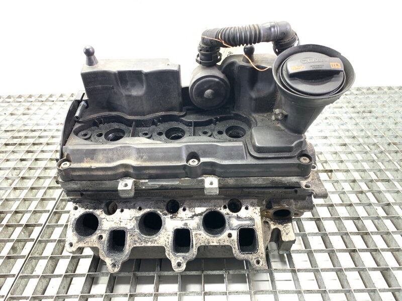 Hlava valcov Seat Ibiza IV SC (6J1, 6P5) 2008 - 2018 03P103373