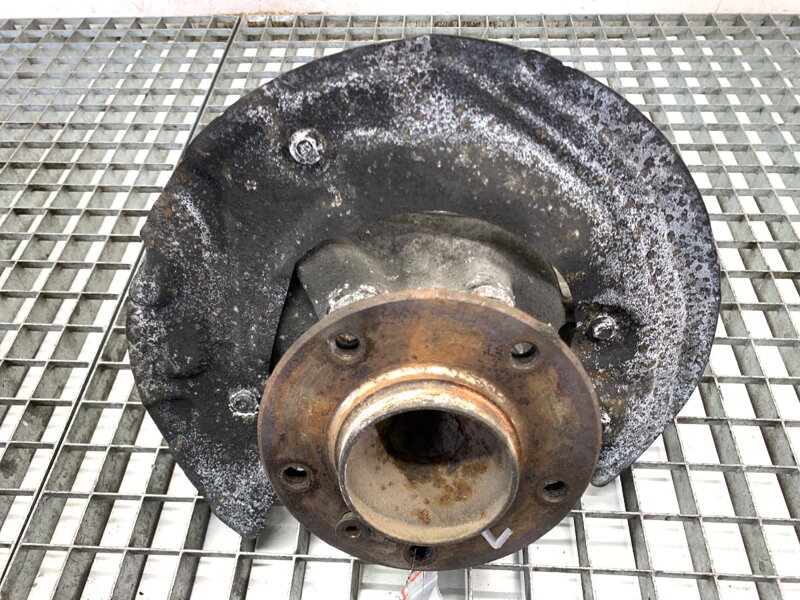 Otoč ľavá predná BMW 3 (E90) 2004 - 2012