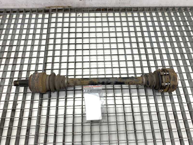 Poloos ľavá zadná BMW 3 (E90) 2004 - 2012 7525821