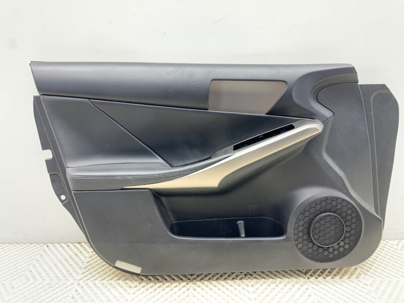 Tapacír dverí ľavý predný Lexus IS III (_E3_) 2013 - 2022