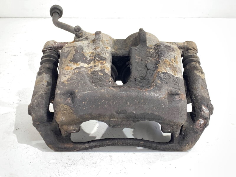 Brzdový strmeň pravý predný Renault Trafic II Autobus (JL) 2001 - 2022