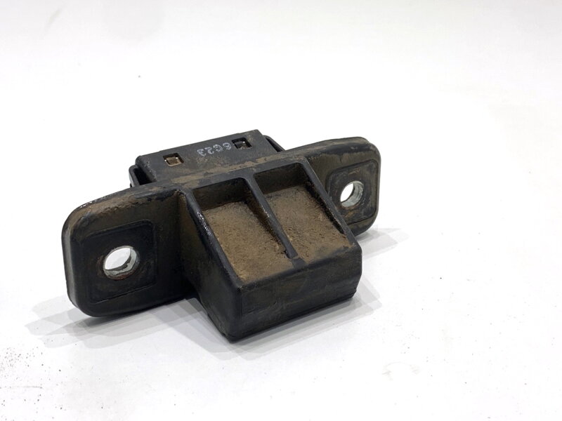 Kľučka veka batožinového priestoru zadná Mazda CX-9 (TC) 2016 - 2022