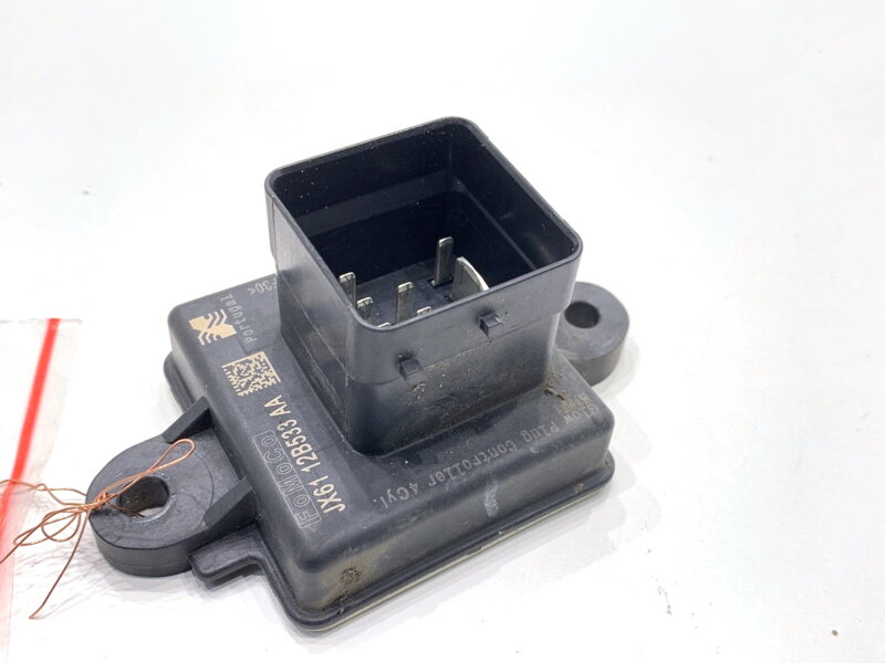 Relé sviečok žiarových Ford Focus IV Turnier (HP) 2018 - 2022 JX6112B533AA