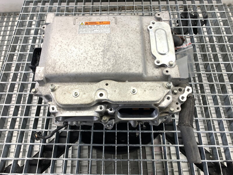 Menič menič Lexus IS III (_E3_) 2013 - 2022 G9200-53012