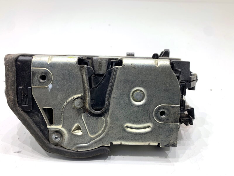 Zámok dverí ľavý zadný BMW 3 (E90) 2004 - 2012 7060295