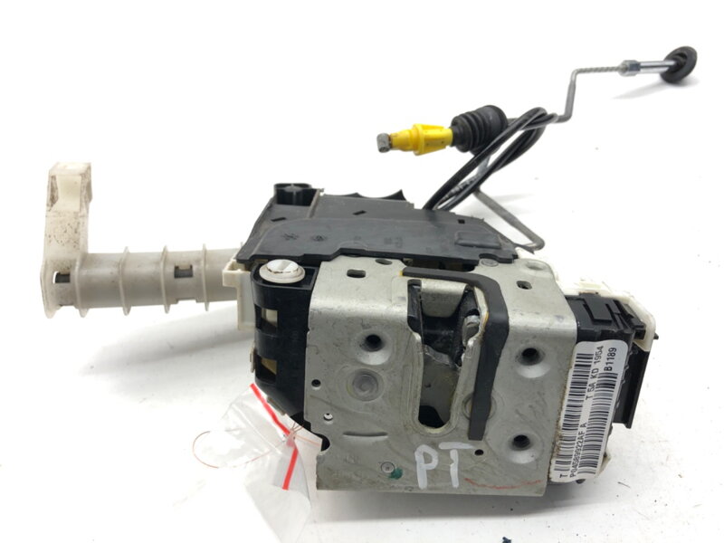 Zámok dverí pravý zadný Jeep Grand Cherokee IV (WK, WK2) 2010 - 2022 P04589922AF