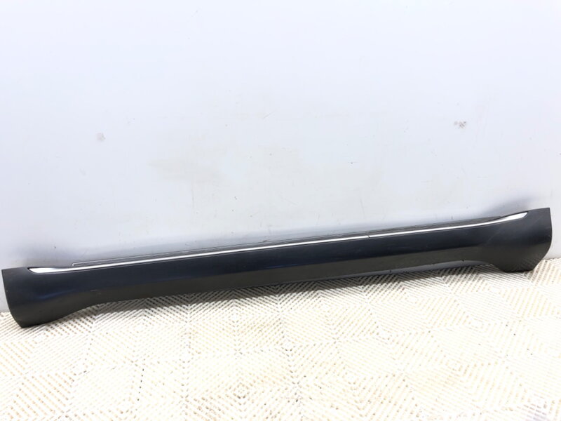 Lišta prahová ľavá Jeep Grand Cherokee IV (WK, WK2) 2010 - 2022