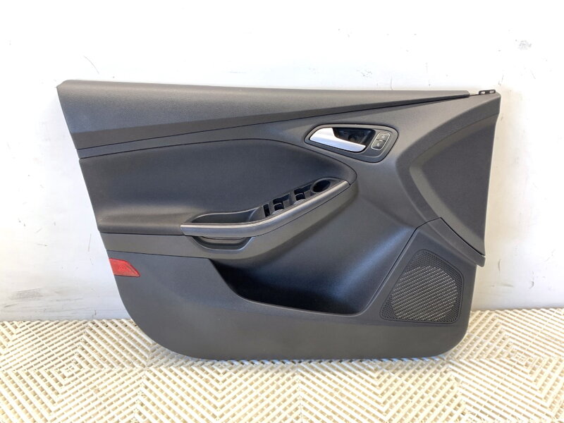 Tapacír dverí ľavý predný Ford Focus III Turnier 2010 - 2022