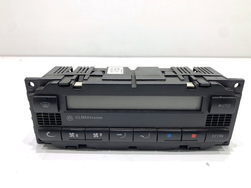 Panel ovládania ventilácie VW Passat B5 . 5 (3B3) 2000 - 2005