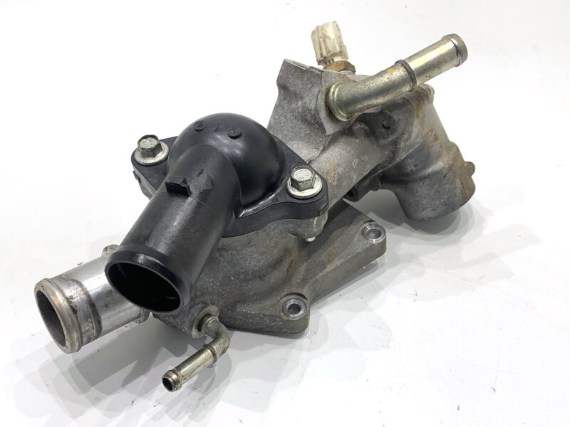 Kryt termostatu Mazda CX-9 (TC) 2016 - 2022