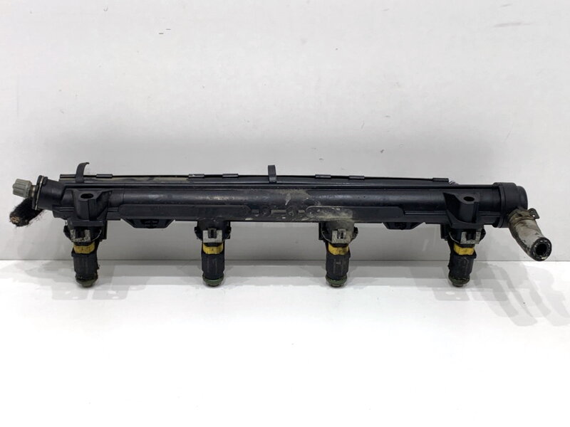 Vstrekovacia rampa Skoda Fabia II (542) 2006 - 2014 036906031AG