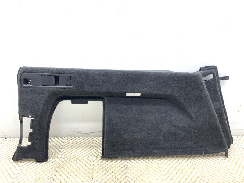 Tapacír kufra ľavý BMW X5 (G05, F95) 2018 - 5A0B5C7