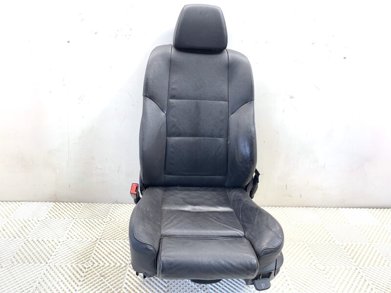 Sedadlo ľavé predné BMW 5 Touring (E61) 2004 - 2010