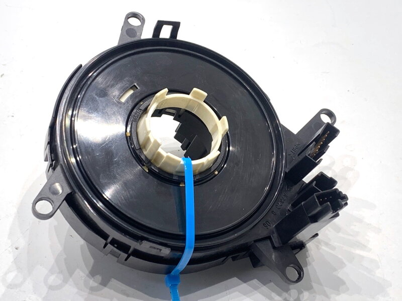 Krúžok slimák airbagu BMW 5 Touring (E61) 2004 - 2010 6976394