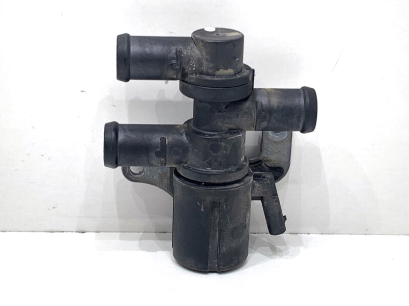 Vodný ventil Audi Q4 Sportback (F4N) 2021 - 2022 1EA906457