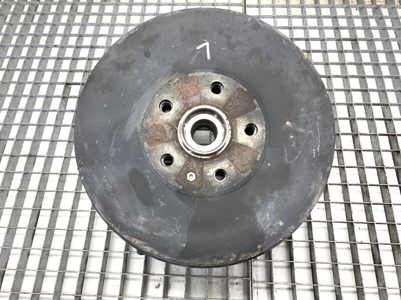 Otoč náboj ľavá zadná Audi Q4 Sportback (F4N) 2021 - 2022 1EA609075