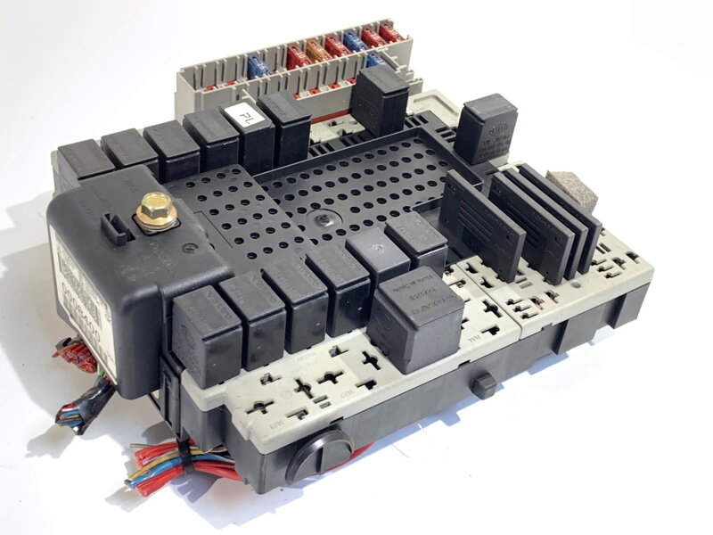 Modul BSI Volvo V70 II (285) 1999 - 2008 8645410