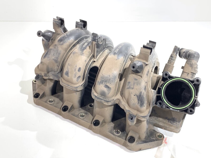 Sacie potrubie VW Golf V (1K1) 2003 - 2010 036129711FQ