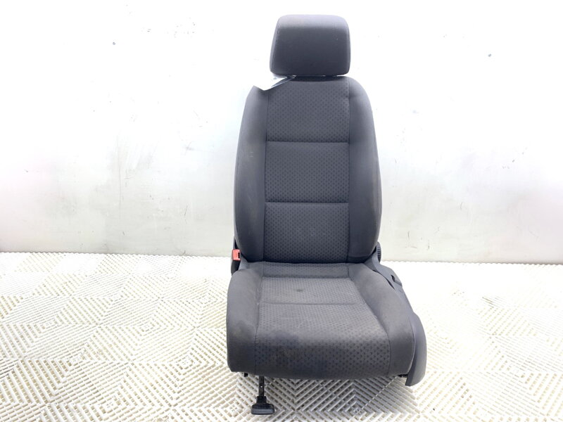 Sedadlo ľavé predné VW Touran (1T1, 1T2) 2003 - 2010