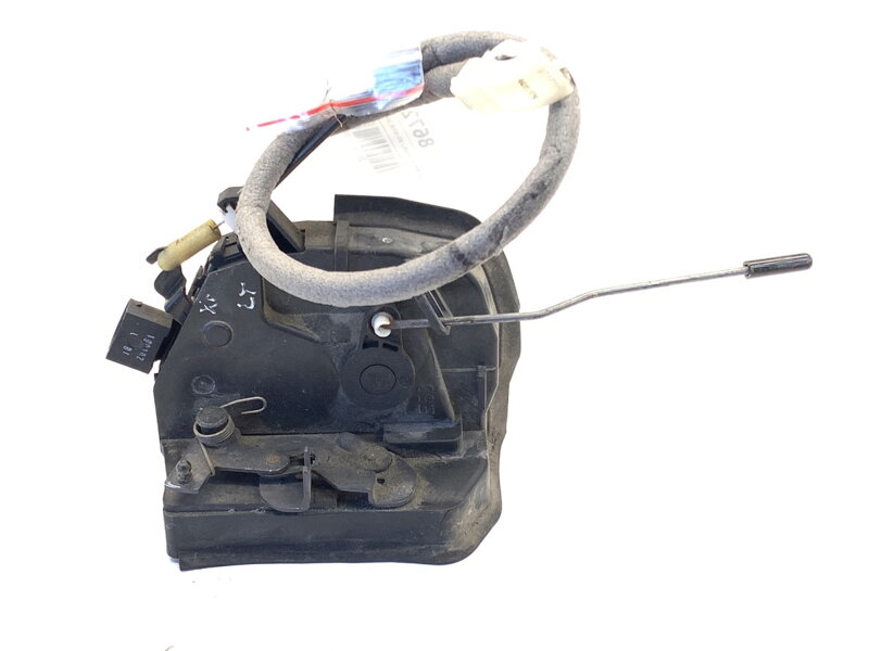 Zámok dverí ľavý zadný BMW X5 (E53) 2000 - 2006 8402601
