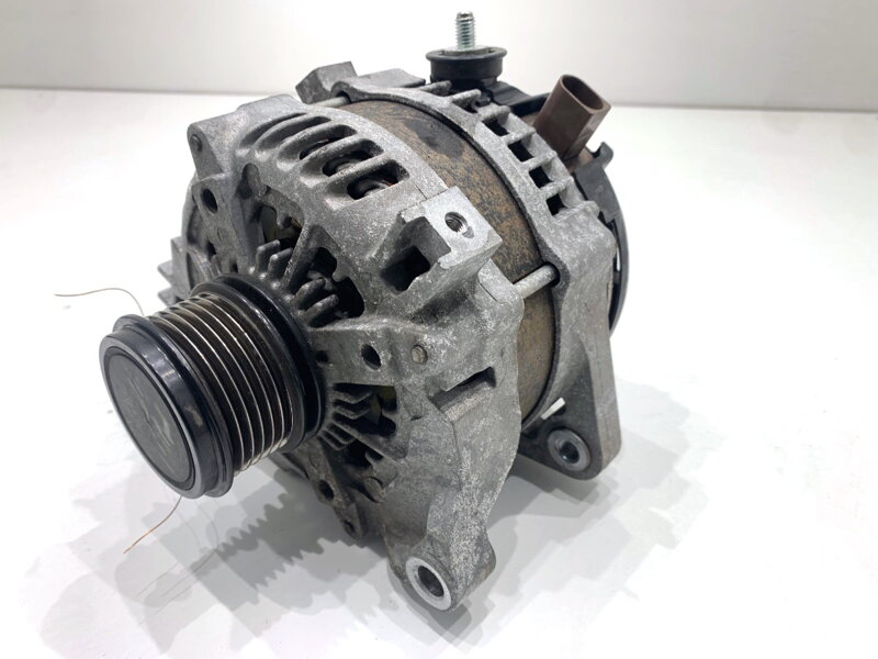 Alternátor Lexus IS III (_E3_) 2013 - 2022 27060-36130