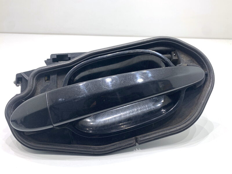 Kľučka vonkajšia pravá zadná BMW 5 (E60) 2003 - 2010